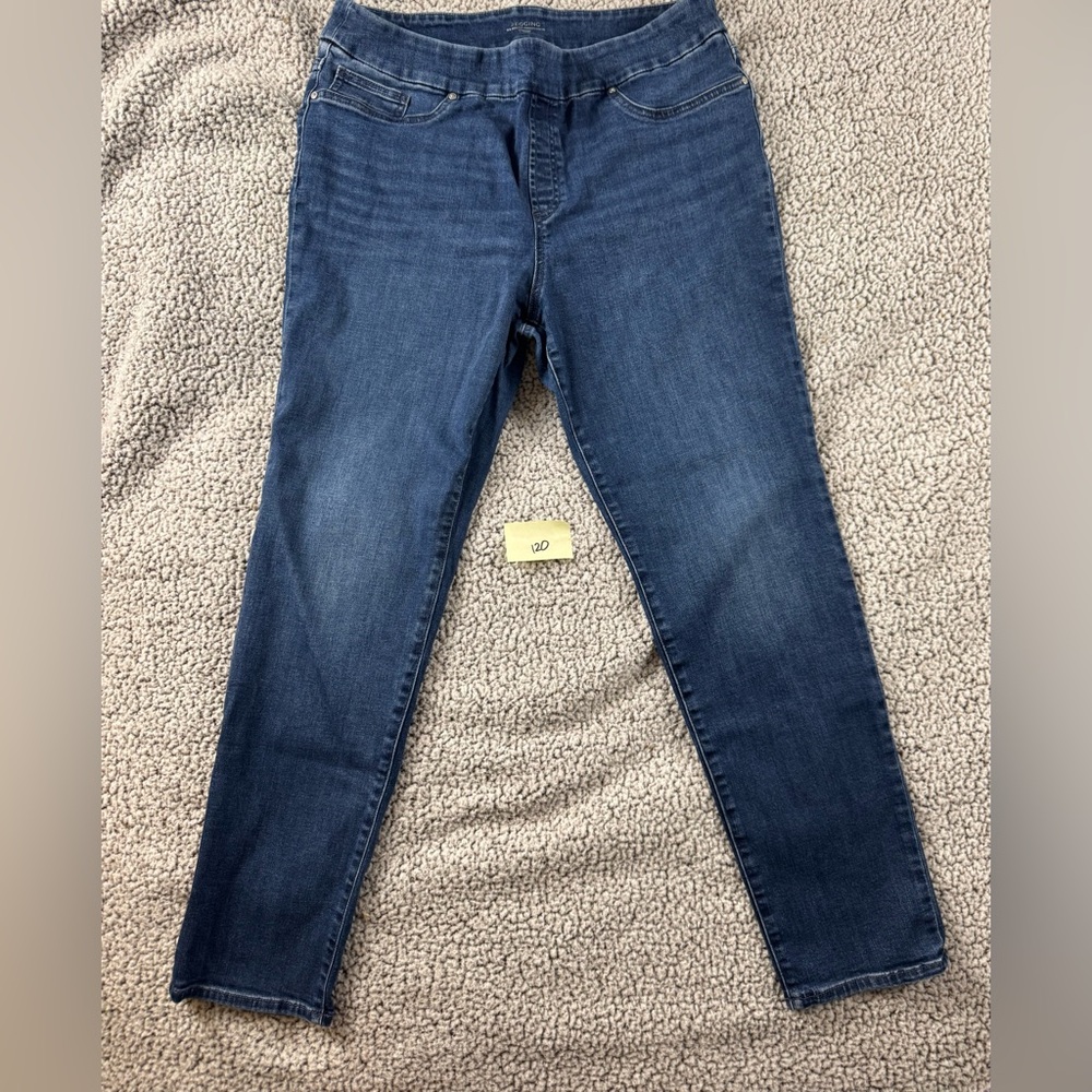 Chico’s Women's Blue Jeans Jegging US size 12R/Chico’s size 2R